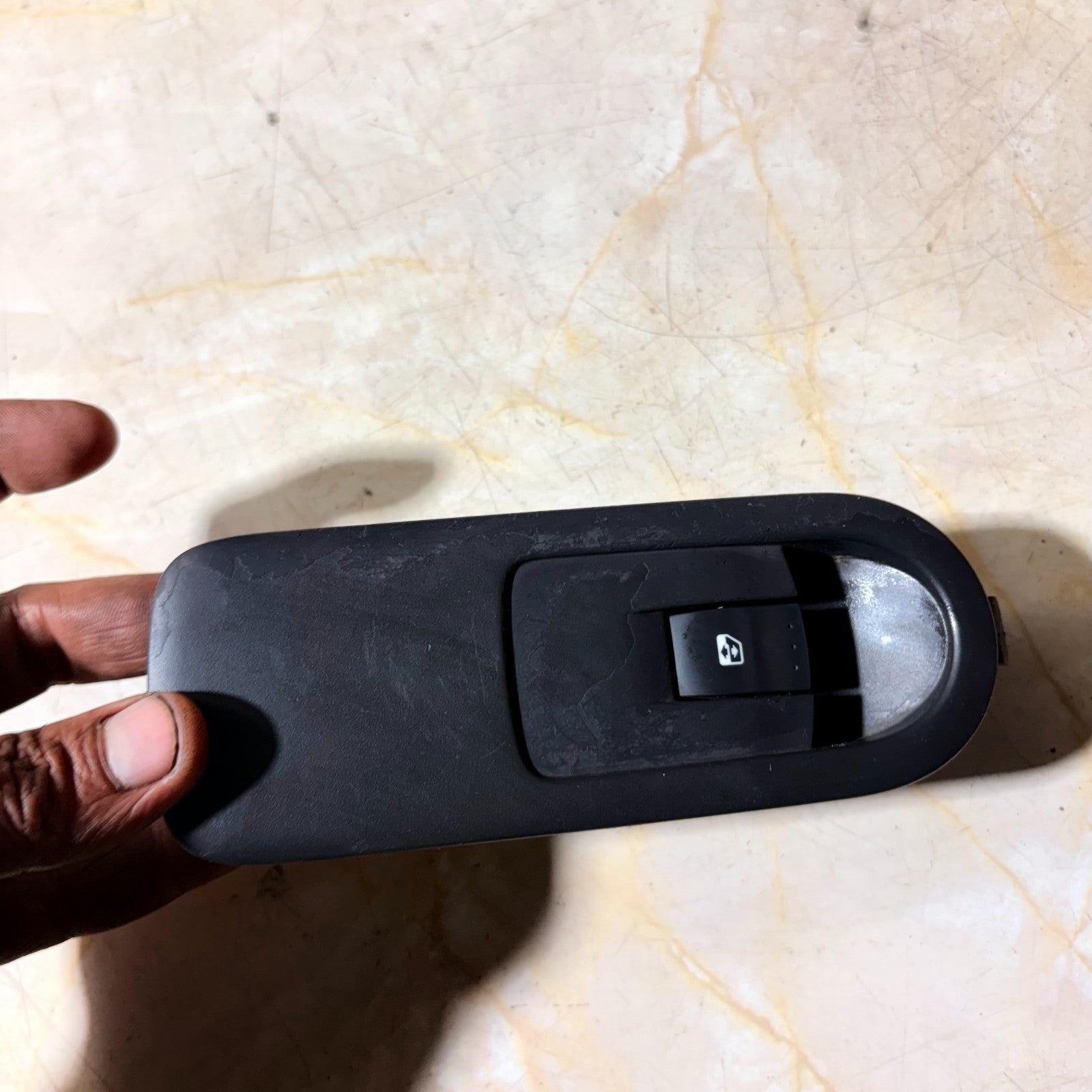 Renault Scenic Mk2 03-06 Passenger Side Front Electric Window Switch