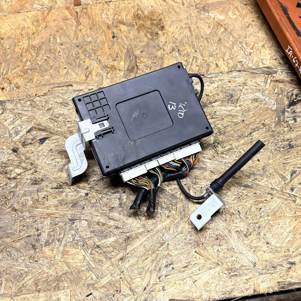 Kia Rio Mk3 UB 5dr Comfort/BCM Body Control Module 95400-1W632 2011-2017