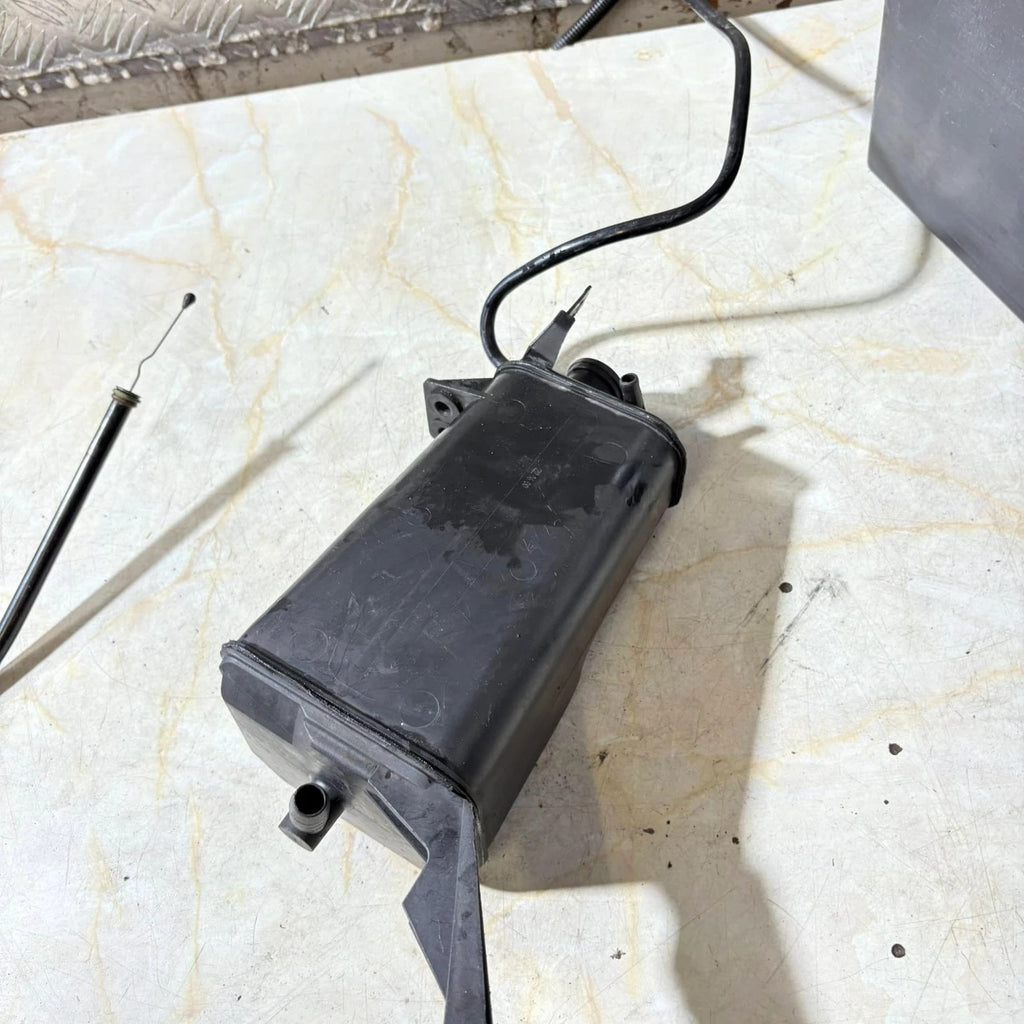 Audi TT Mk1 8N EVAP Charcoal Canister Vapor Canister 8N0201803 1998-2006