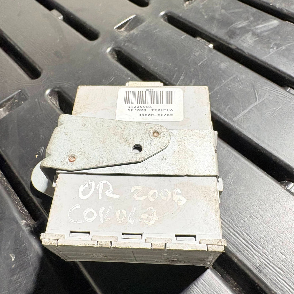2000-2006 TOYOTA COROLLA ECU CENTRAL LOCKING CONTROL MODULE 89741-02050