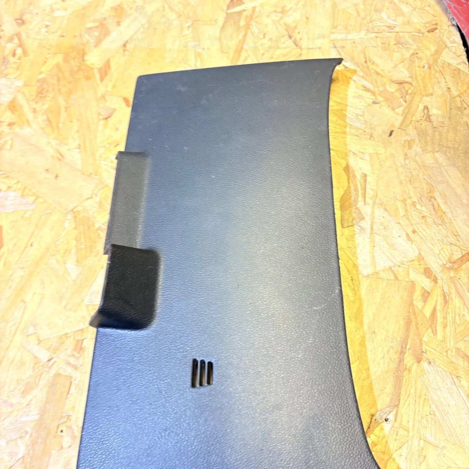 33522M 08623065 Volvo C30 S40 V50 06-13 Dashboard Lower Trim Console Cover Panel