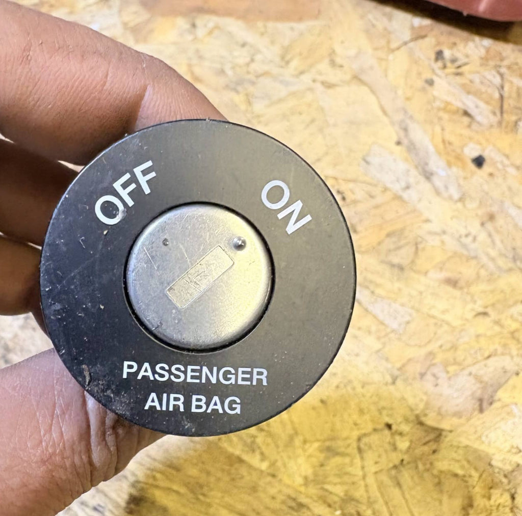 KIA Picanto MK1 Passenger Airbag ON OFF Switch Module