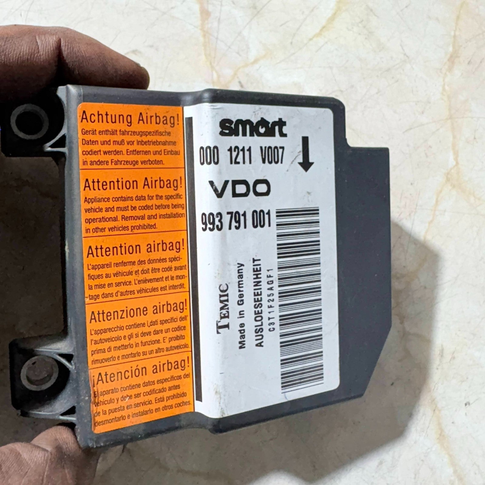 Smart Fortwo 450 MC01 airbag control unit airbag module 0001211V007