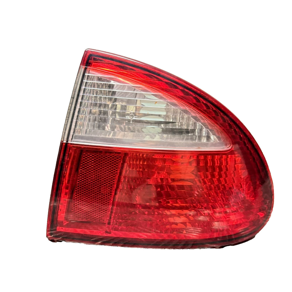 SEAT Leon Mk1 1M Rear Tail Light Outer Right Driver Offside 1999-2006 1M6945112