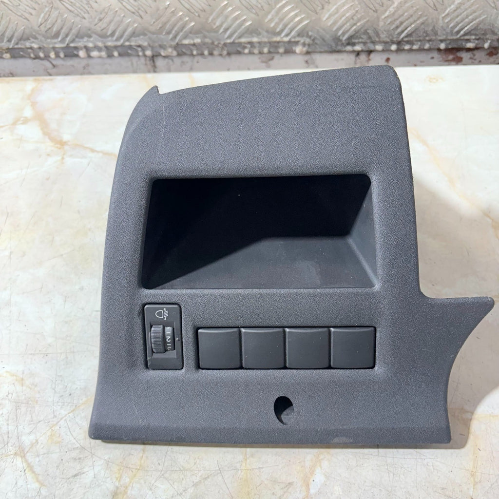 Citroen C4 2004-2010 DASHBOARD SWITCH PANEL TRIM COIN TRAY STORAGE 9653802577