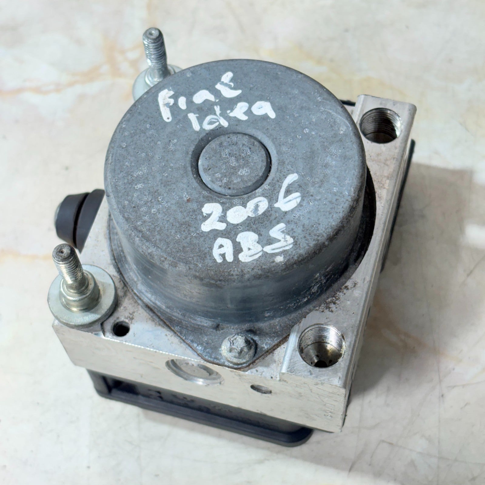 ABS Fiat Idea 2006 0265231740 51772682