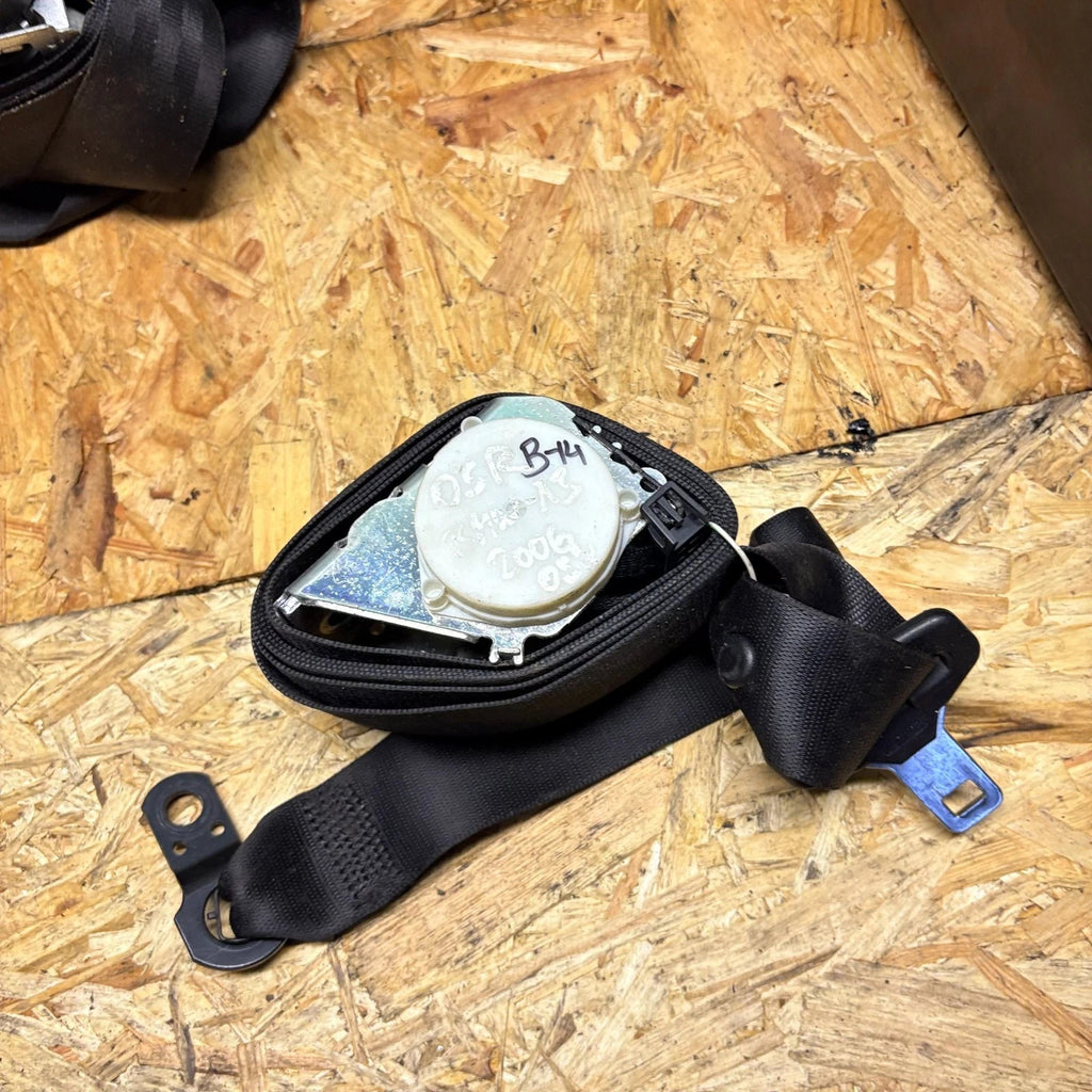 BMW X3 E83 5 Door Rear Right Driver Seat Belt 2004-2010 RHD 33031970
