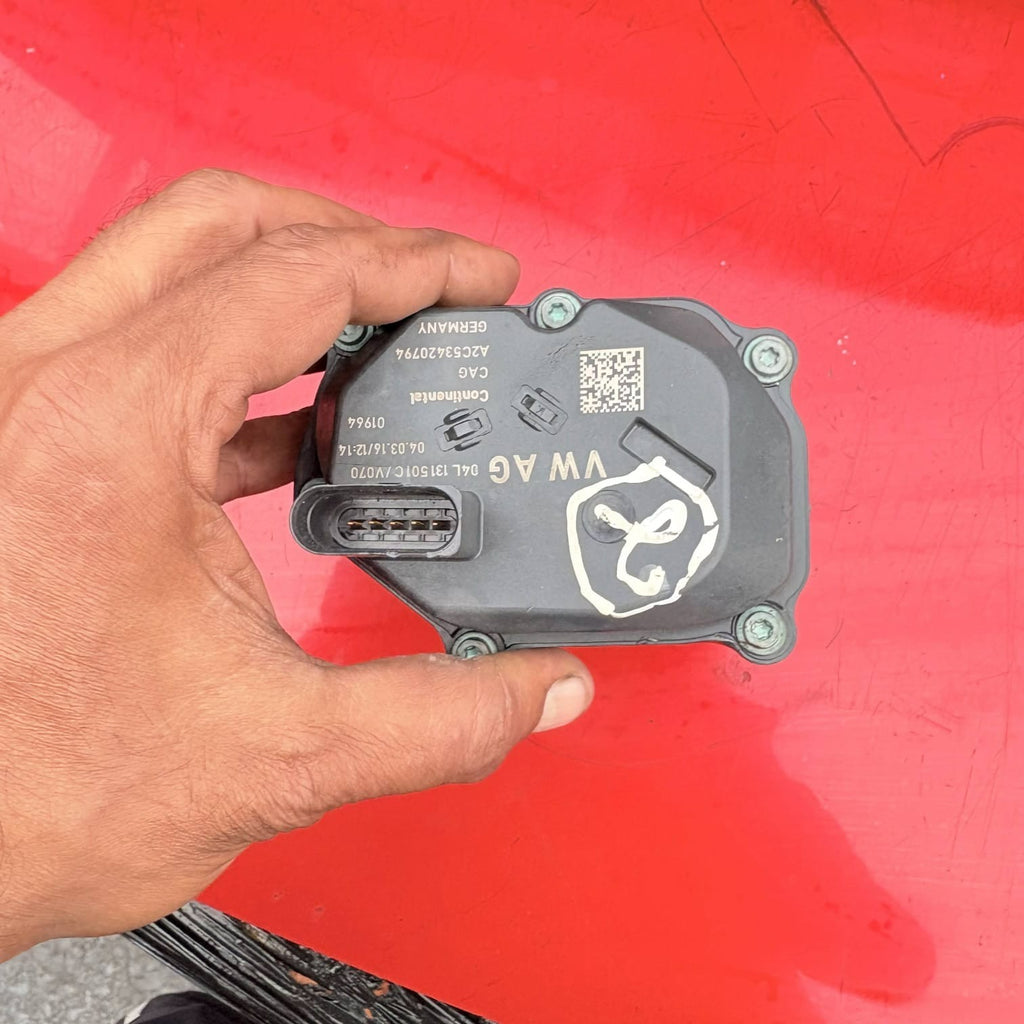 2016 SEAT LEON 1.6 Diesel EGR Electronic Valve A2C53420794 04L131501C 406