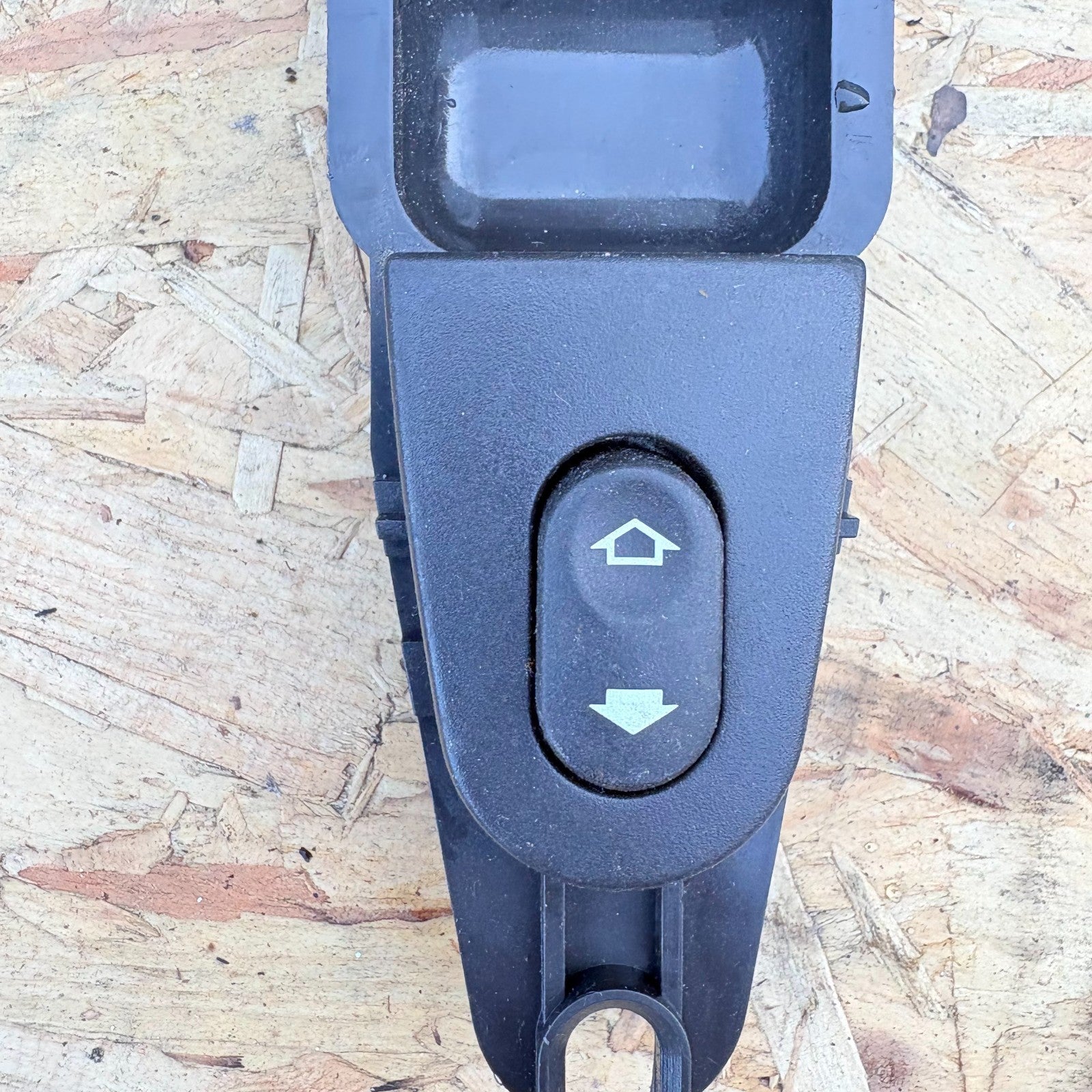 JAGUAR X-TYPE ESTATE 5 DR 03-09 ELECTRIC WINDOW SWITCH (DRIVER RIGHT SIDE)