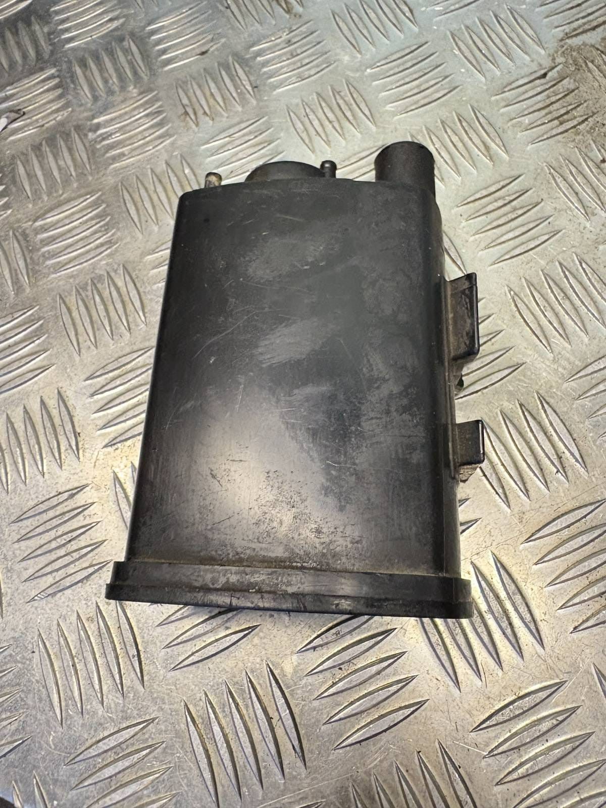 Suzuki Alto Purge Tank PA66+EPDM 2011