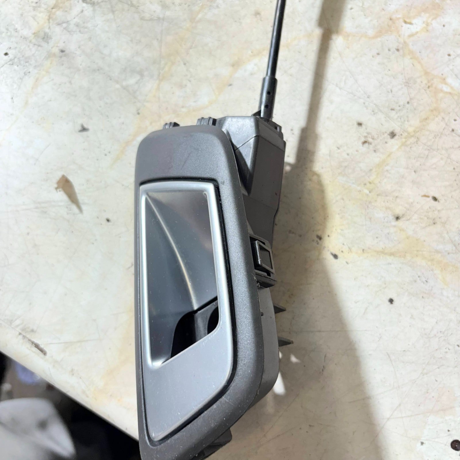 FORD ECOSPORT INTERIOR DOOR HANDLE REAR RIGHT DRIVER SIDE 2018 8A61-A22600-CEW
