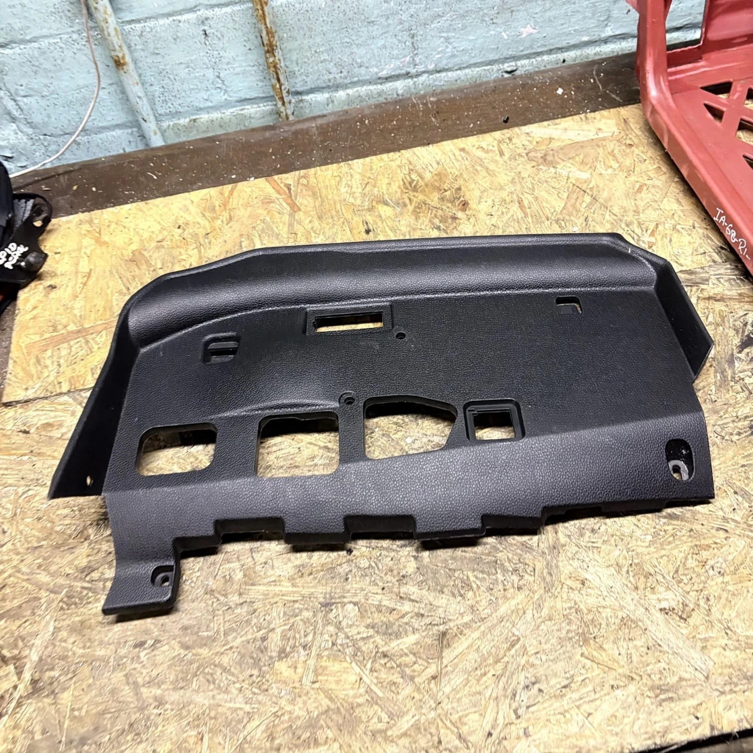 BMW 1 Series E87 E81 03-10 Passenger Footwell Lower Trim Panel Black 51456969532
