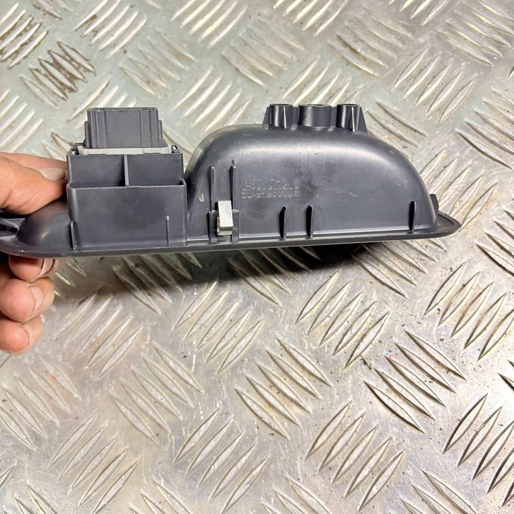 Renault Twingo 07-12 Electric Window Switch Front Left Side 8200356517B