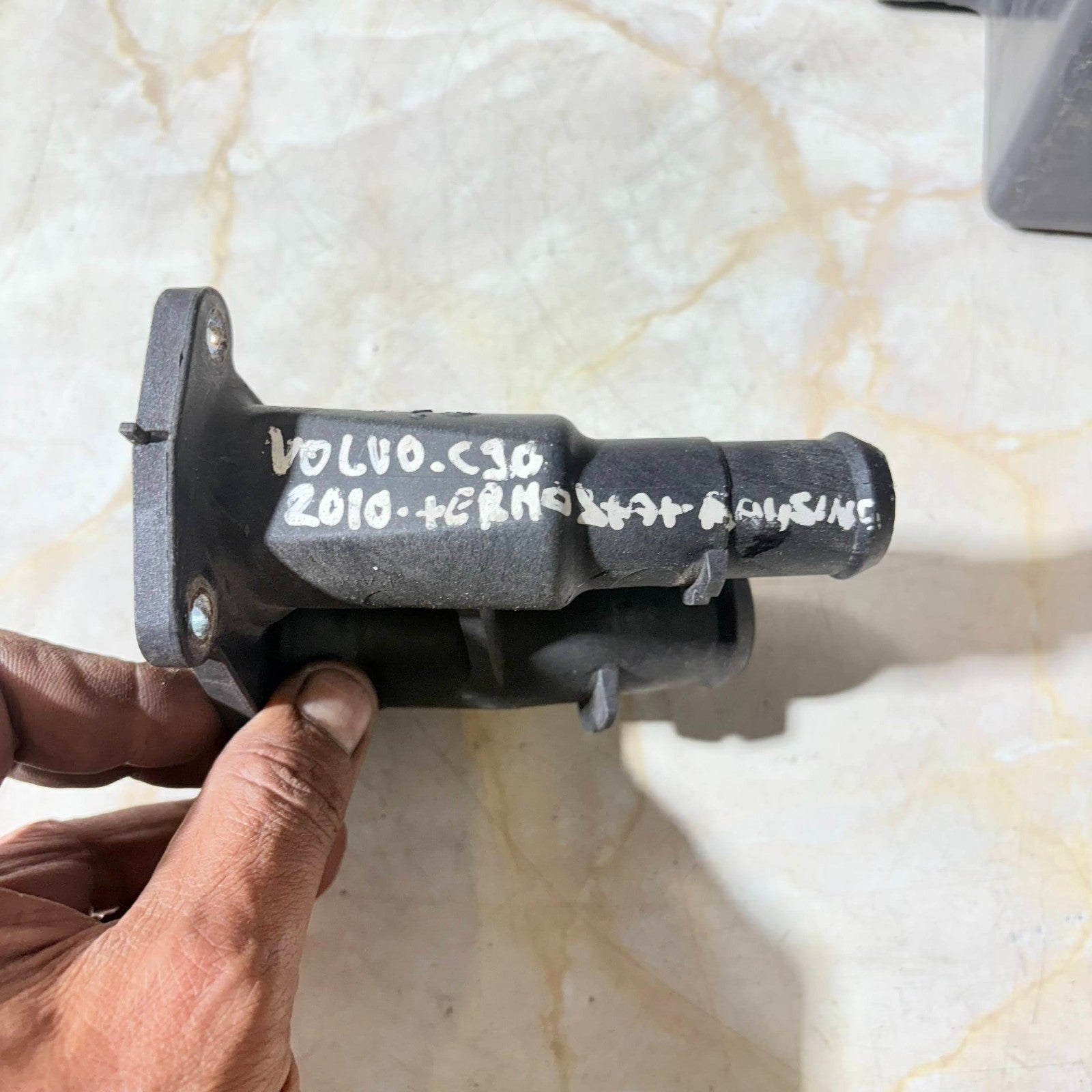 Volvo C30 2010-2012 Thermostat Housing D2 D3 D4 2.0 FlexFuel Cooling