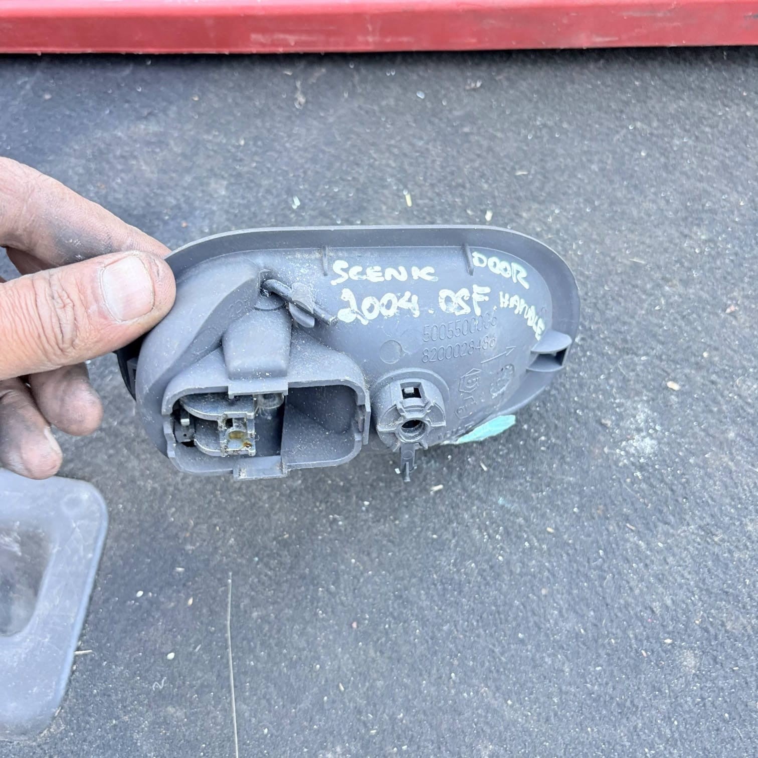 2003-2009 RENAULT MEGANE O/S/F Driver Front INTERIOR DOOR HANDLE 8200028486