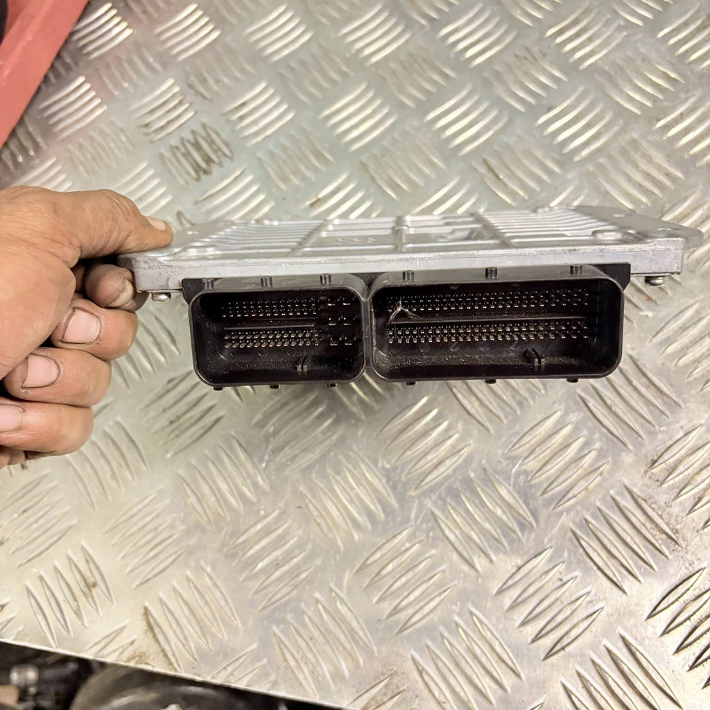 Mazda 6 Engine Control Unit ECU 2.2D Diesel 2010 GH2 Facelift R2BG18881A