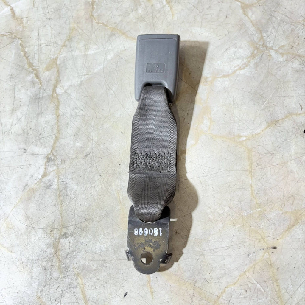 Kia Sorento XM Mk2 2010-2012 Rear Centre Seat Belt Buckle Receiver Stalk 5DR