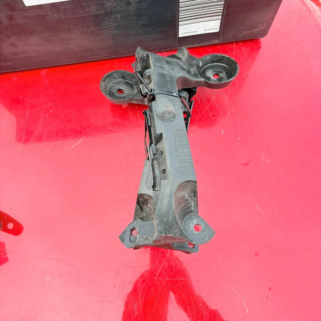 CITROEN DS3 O/S/R REAR Front BUMPER BRACKET 09683742980 2PC