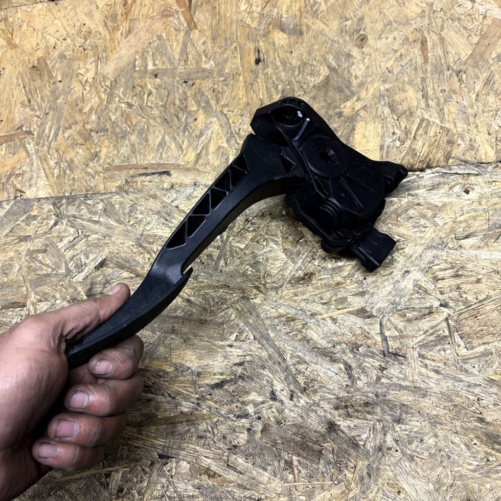 Vauxhall Insignia Mk1 2008-2017 Accelerator/Throttle Pedal 13237356 RHD