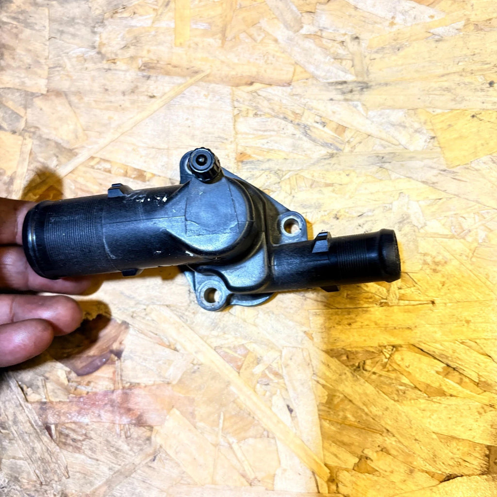 Thermostat housing for Renault