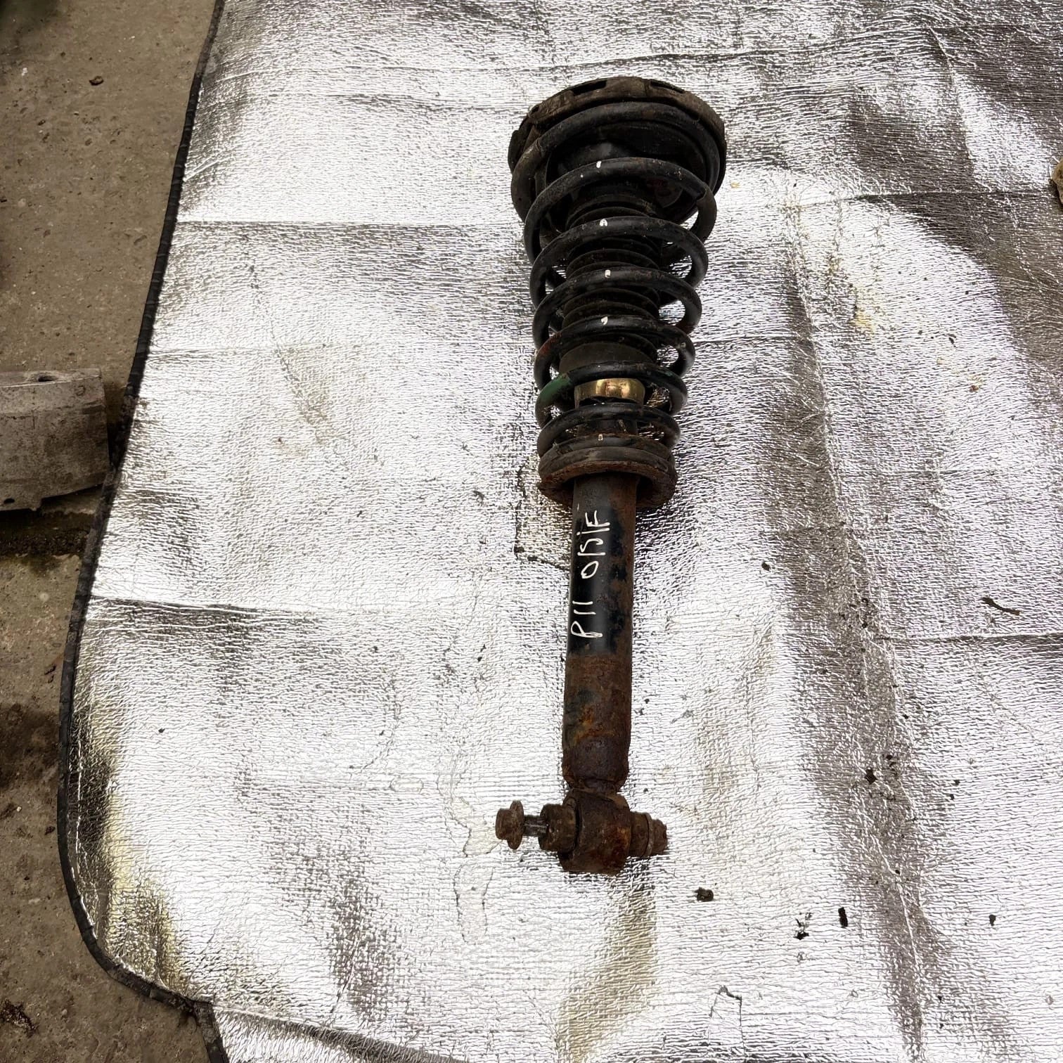 Nissan Primera P11 Strut Shock Absorber Driver Front Side OSF RH