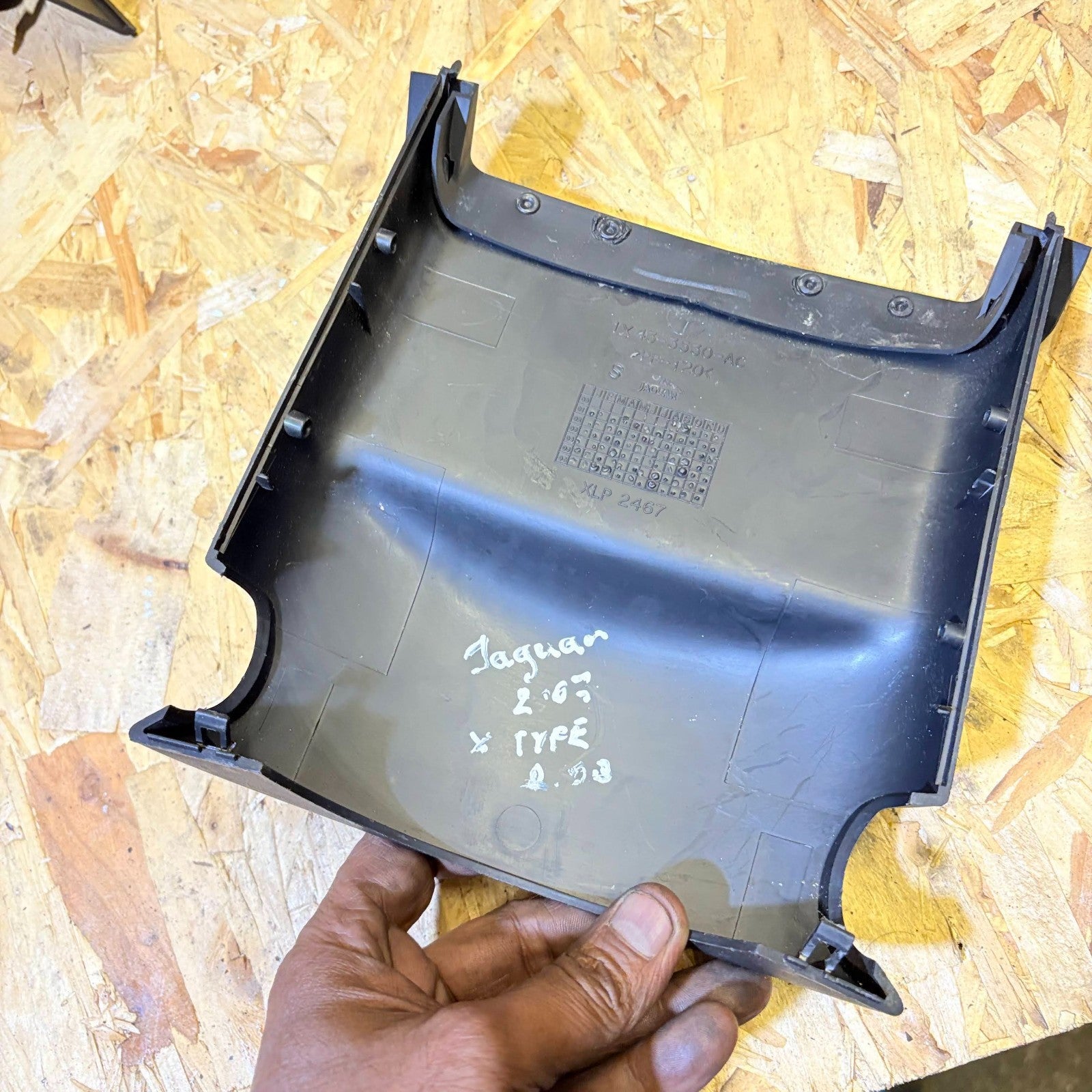 JAGUAR X-TYPE UPPER STEERING COLUMN SHROUD COVER TRIM 1X43-3530-AC 2005-2009