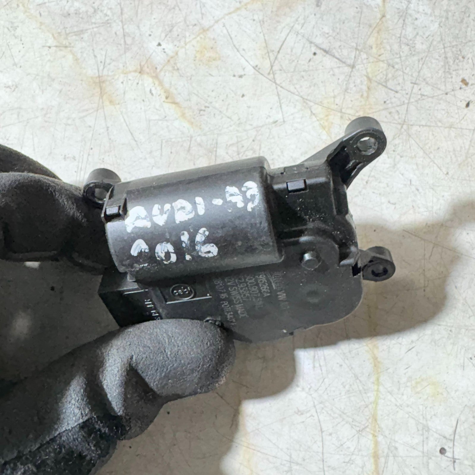 T915266A HEATER BLOWER MOTOR FOR AUDI A3 2016