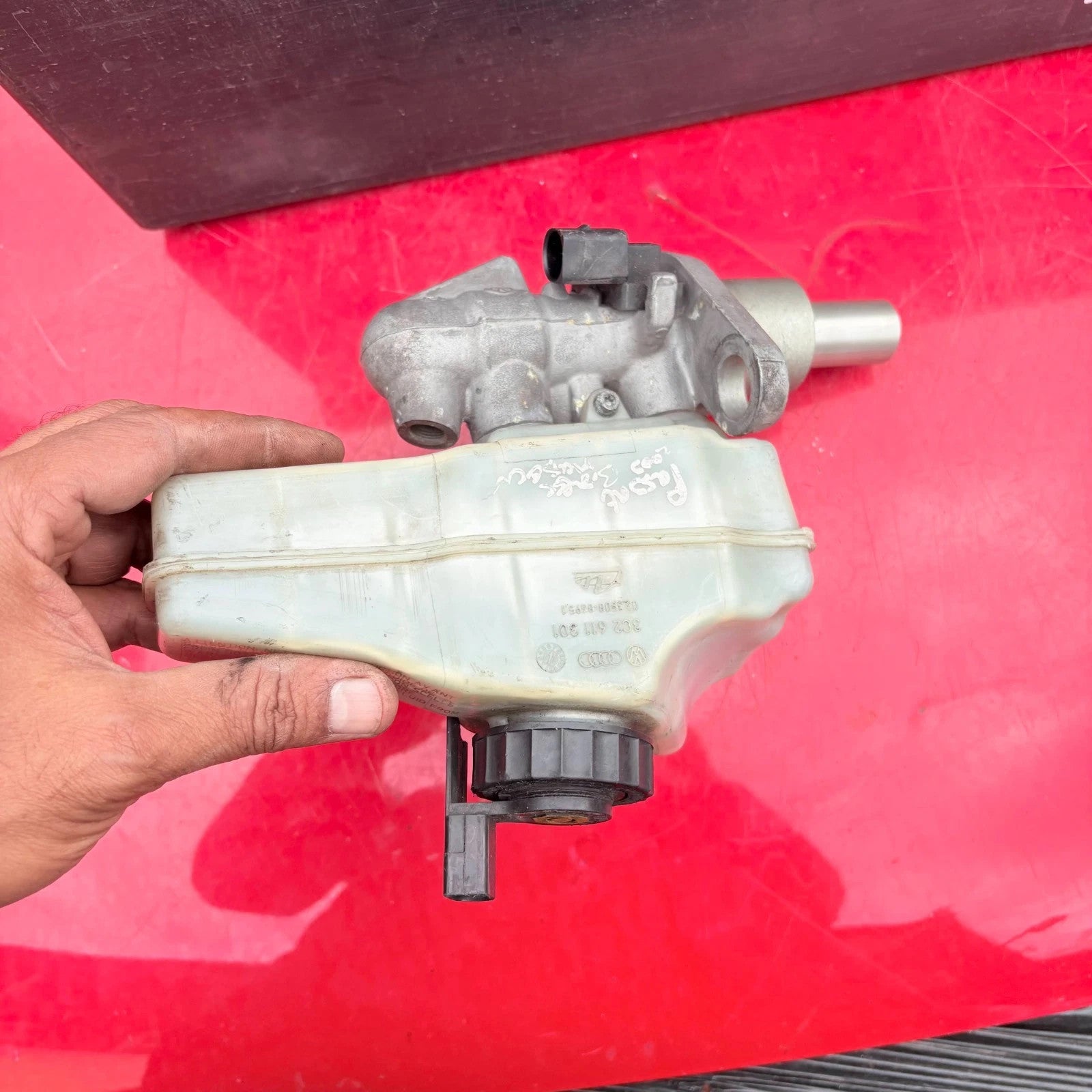 VW Passat Brake Master Cylinder 3C2611301