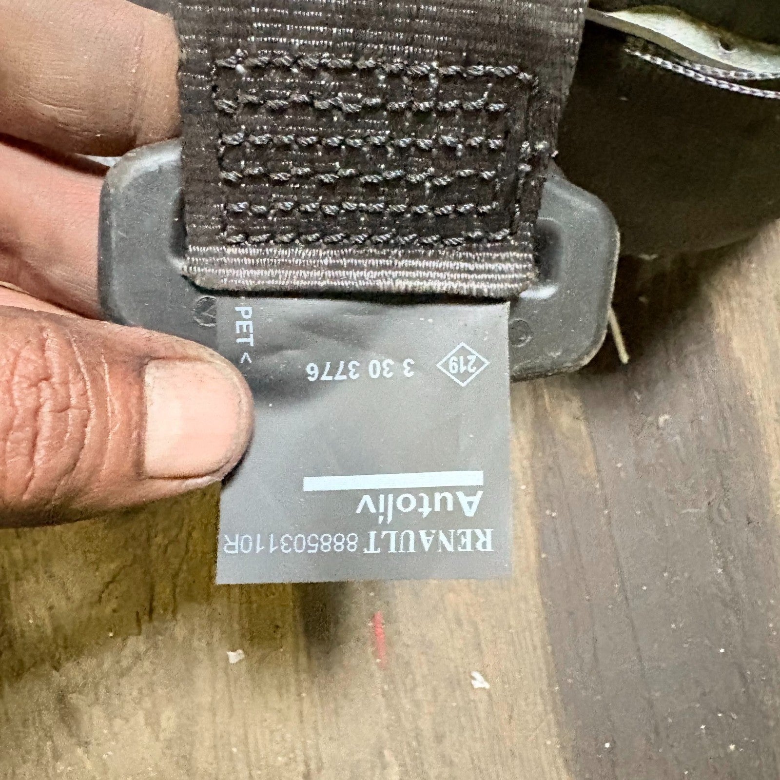 Renault Clio MK4 X98 2013-2019 Rear Middle Centre Seat Belt 888503110R 5 Door
