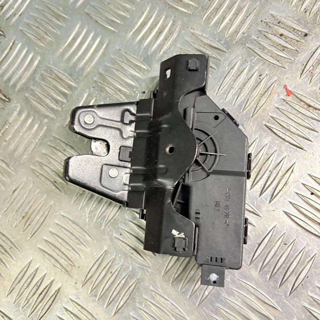 BMW E46 318i Rear Boot Lid Catch Lock Latch Mechanism 3 Series 1997-2006