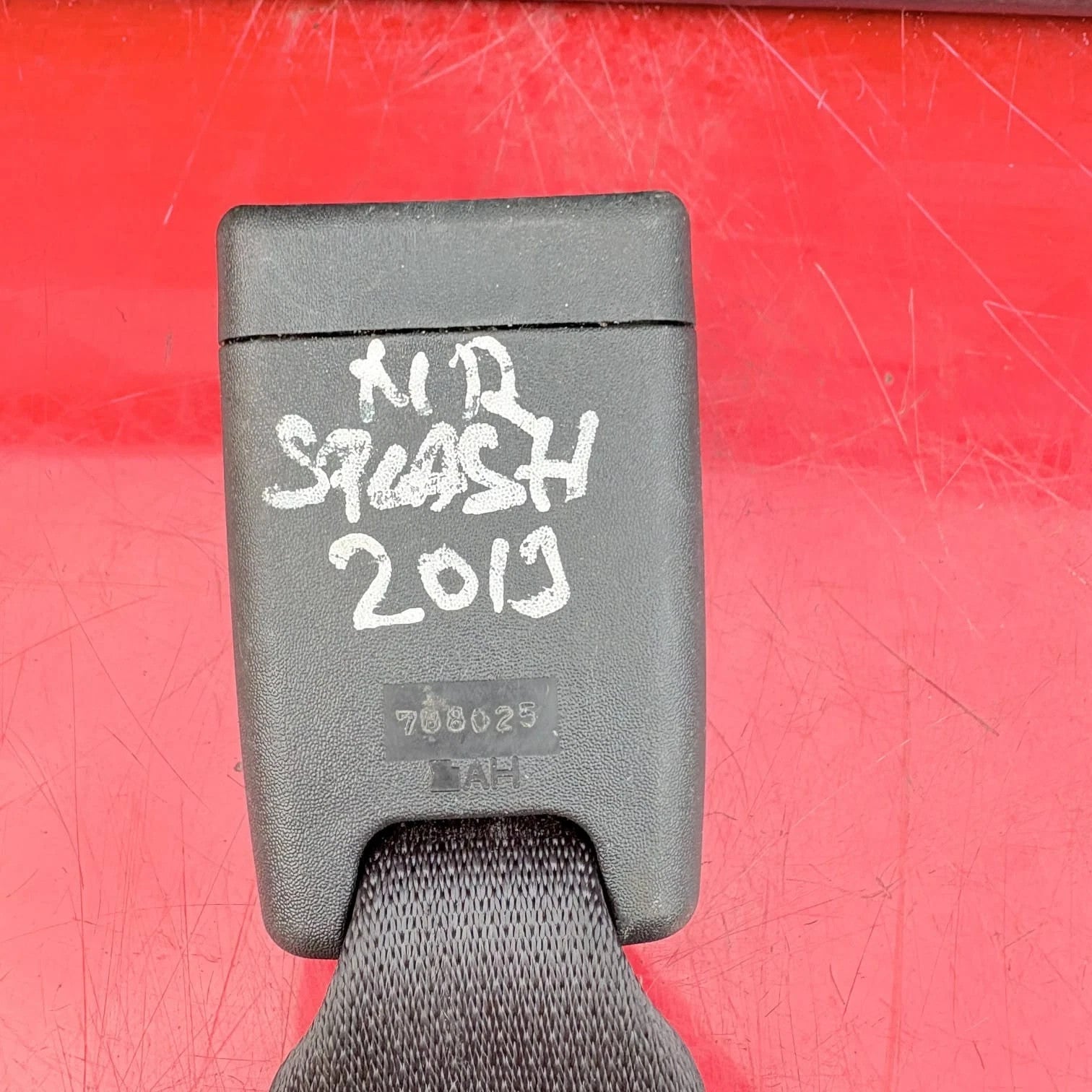VAUXHALL AGILA 2013 Mk2 Rear Centre Seat Belt Receiver Anchor Buckle 84985-51K0