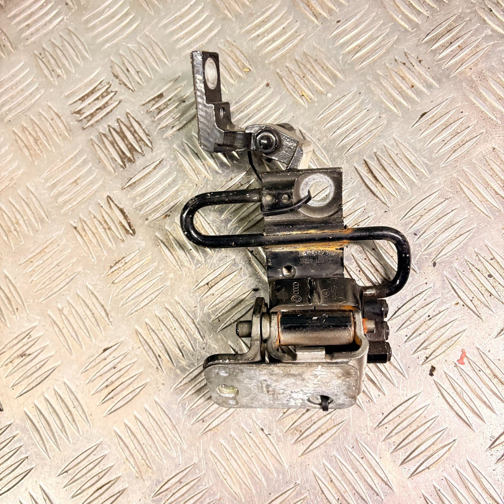 Audi A4 2009 Offside Driver Rear Side Door Hinges