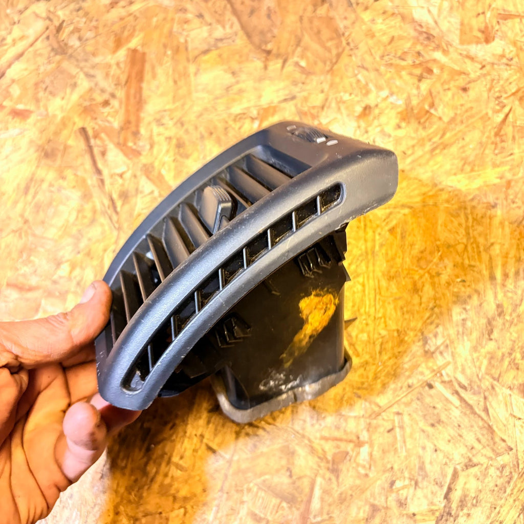 HONDA ACCORD 2003-07 DASHBOARD AIR VENT PASSENGER SIDE E616-5131-500