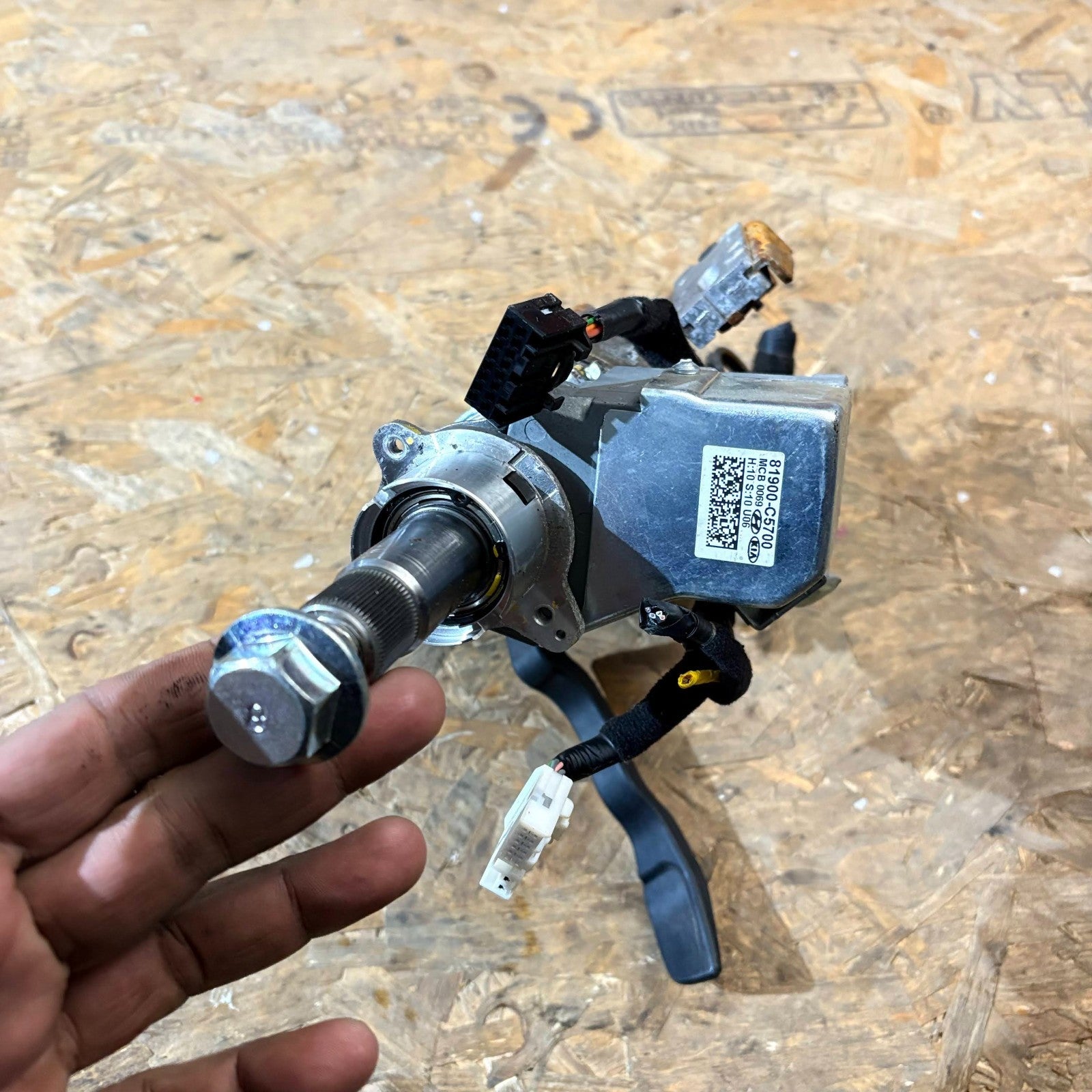 Kia Sportage Mk4 QL 2018-2021 Manual Adjustable Steering Column 81900-C5700