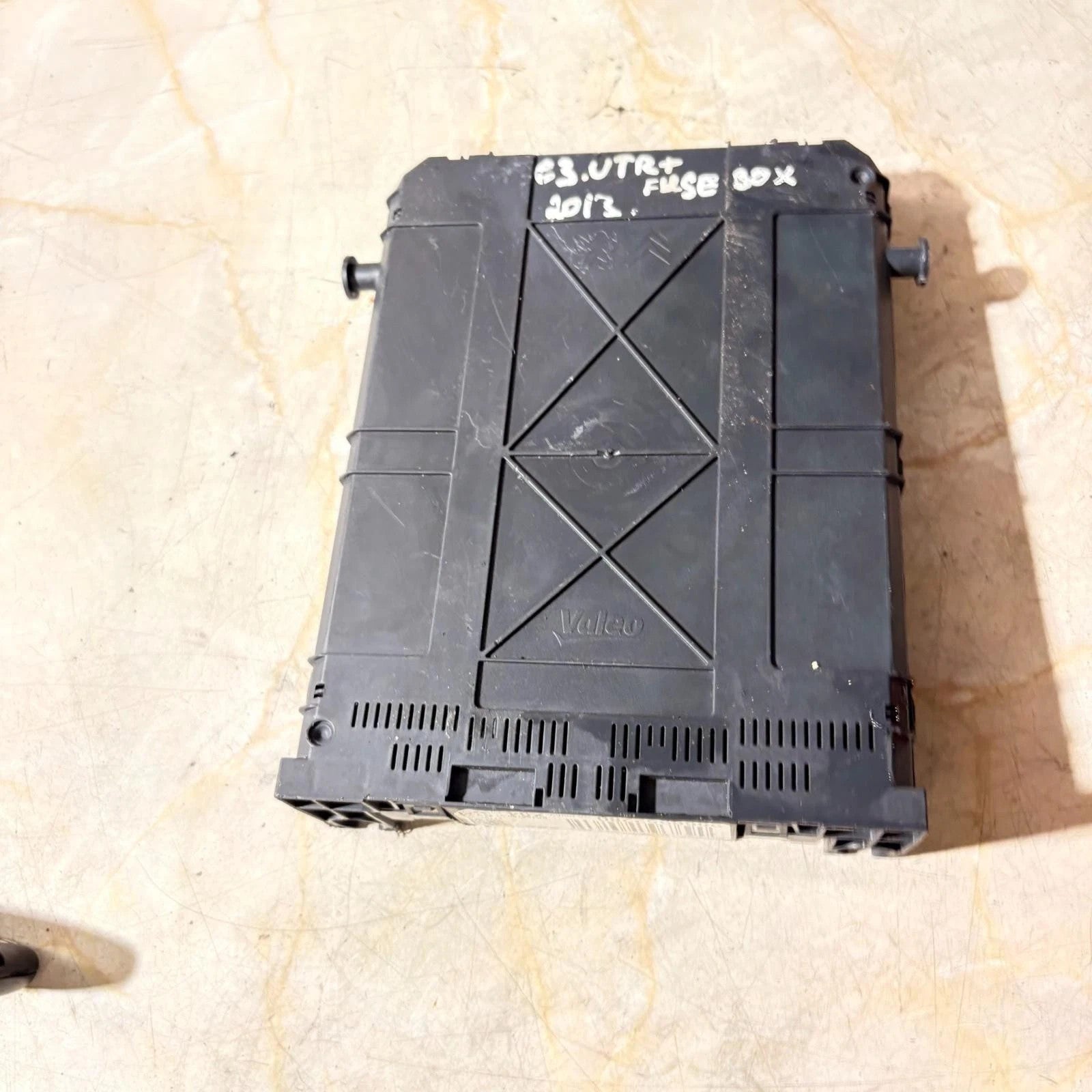 CITROEN C3 ULTRA + 2013 BSM BODY CONTROL MODULE 9666952280