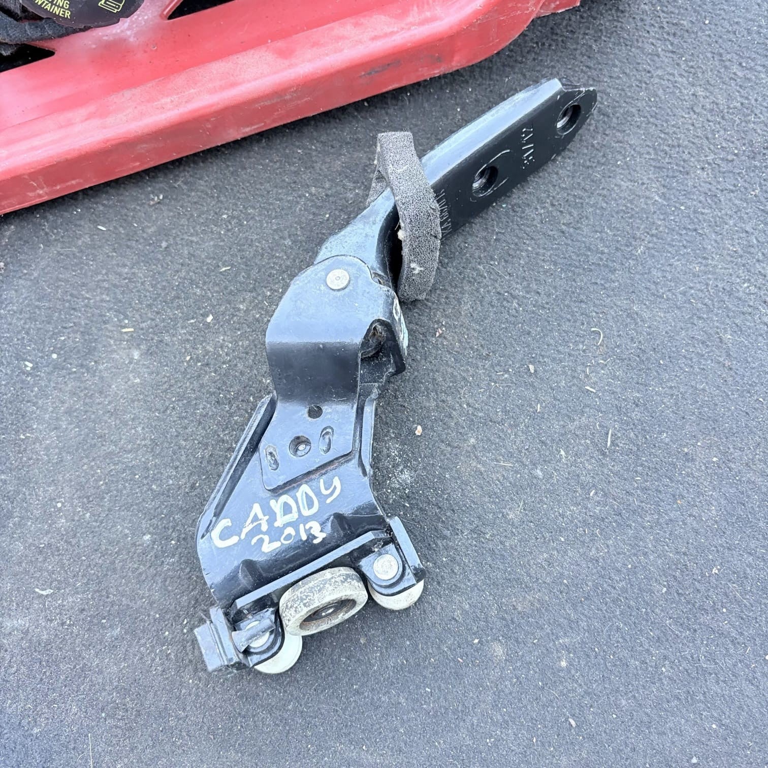 VW Caddy 2013 Driver Rear Sliding Door Top Roller Guide 2K0843435B