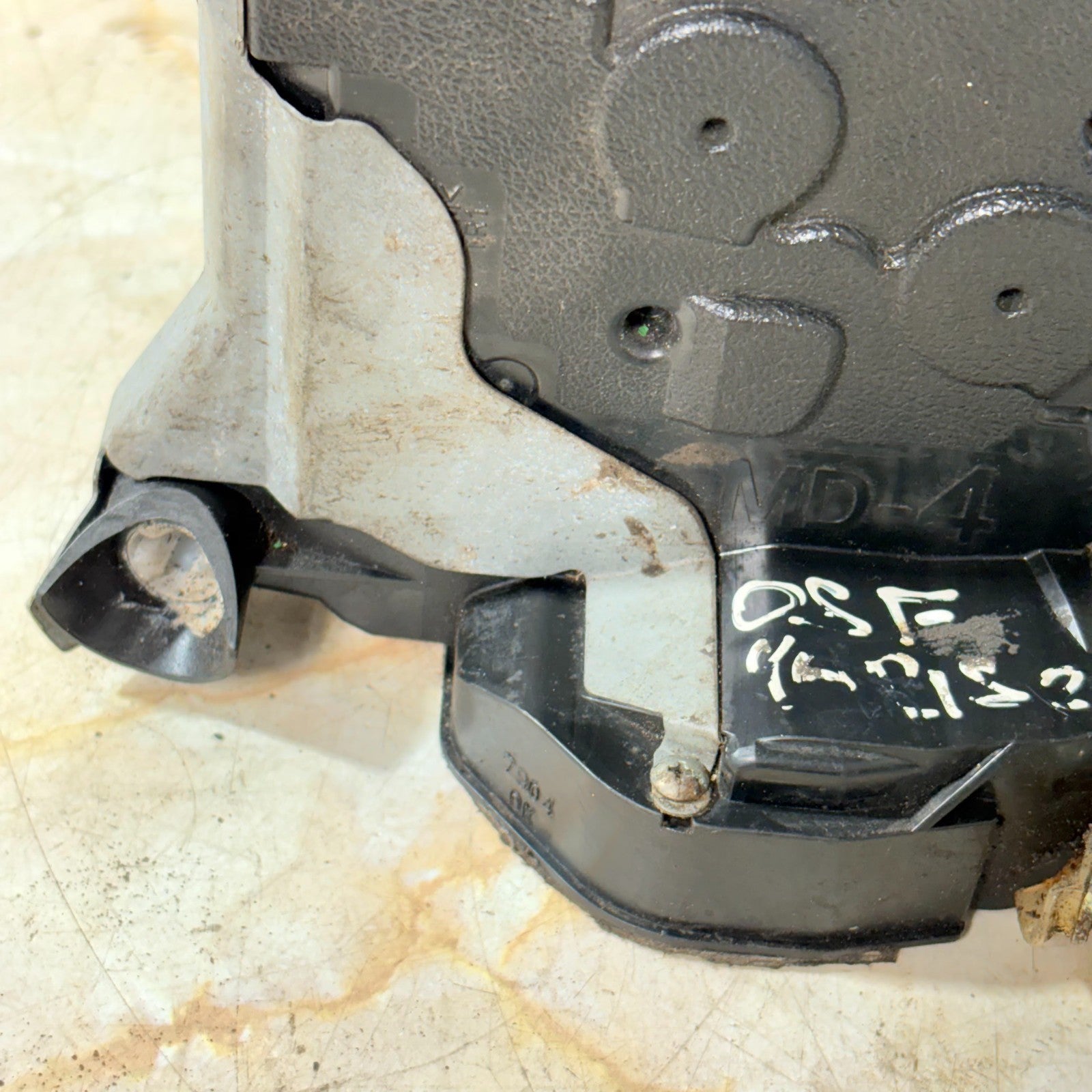 Toyota Yaris Mk2 XP90 2005-2008 5 Door RHD Driver Door Lock Latch Actuator