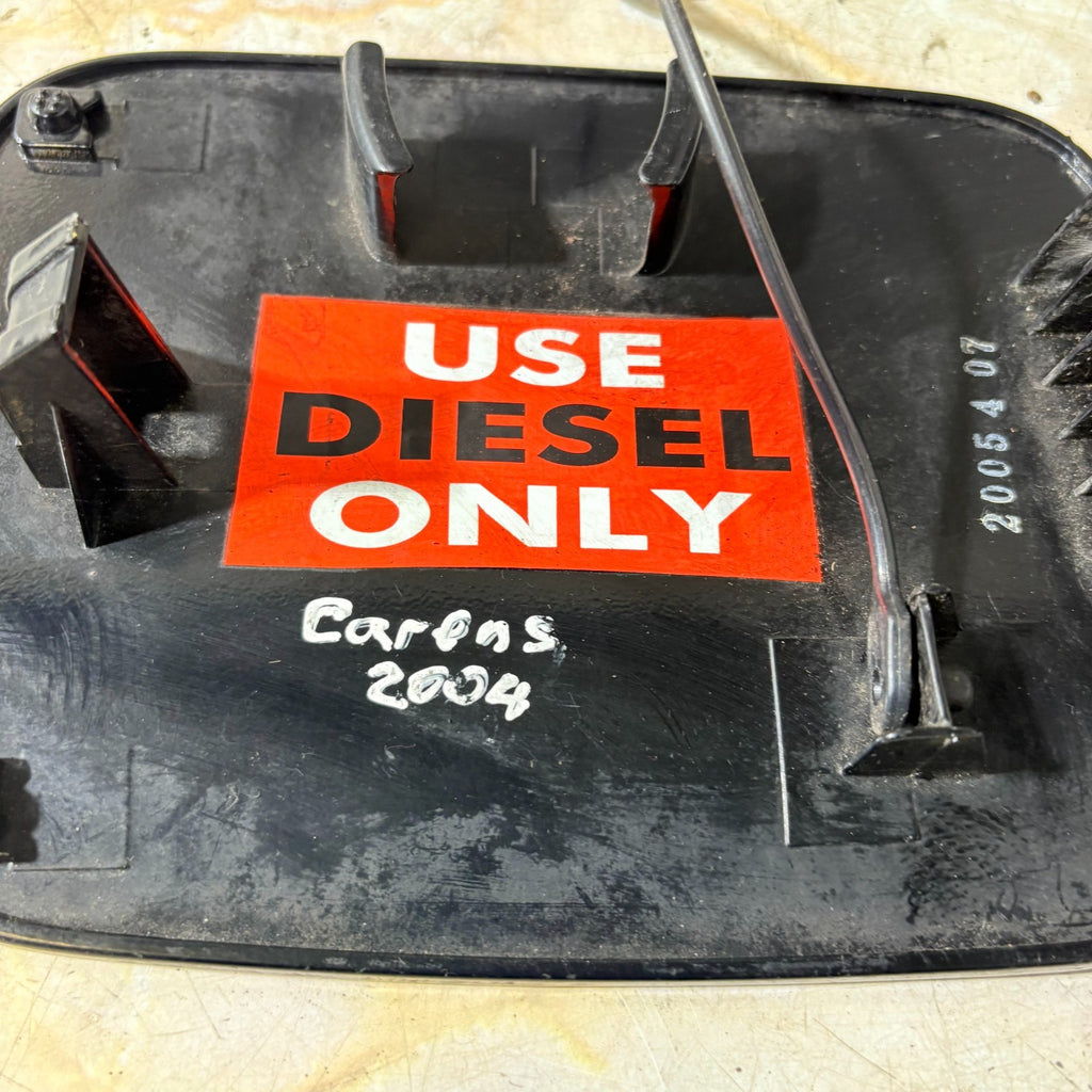 KIA CARENS 2004 FUEL FILLER FLAP