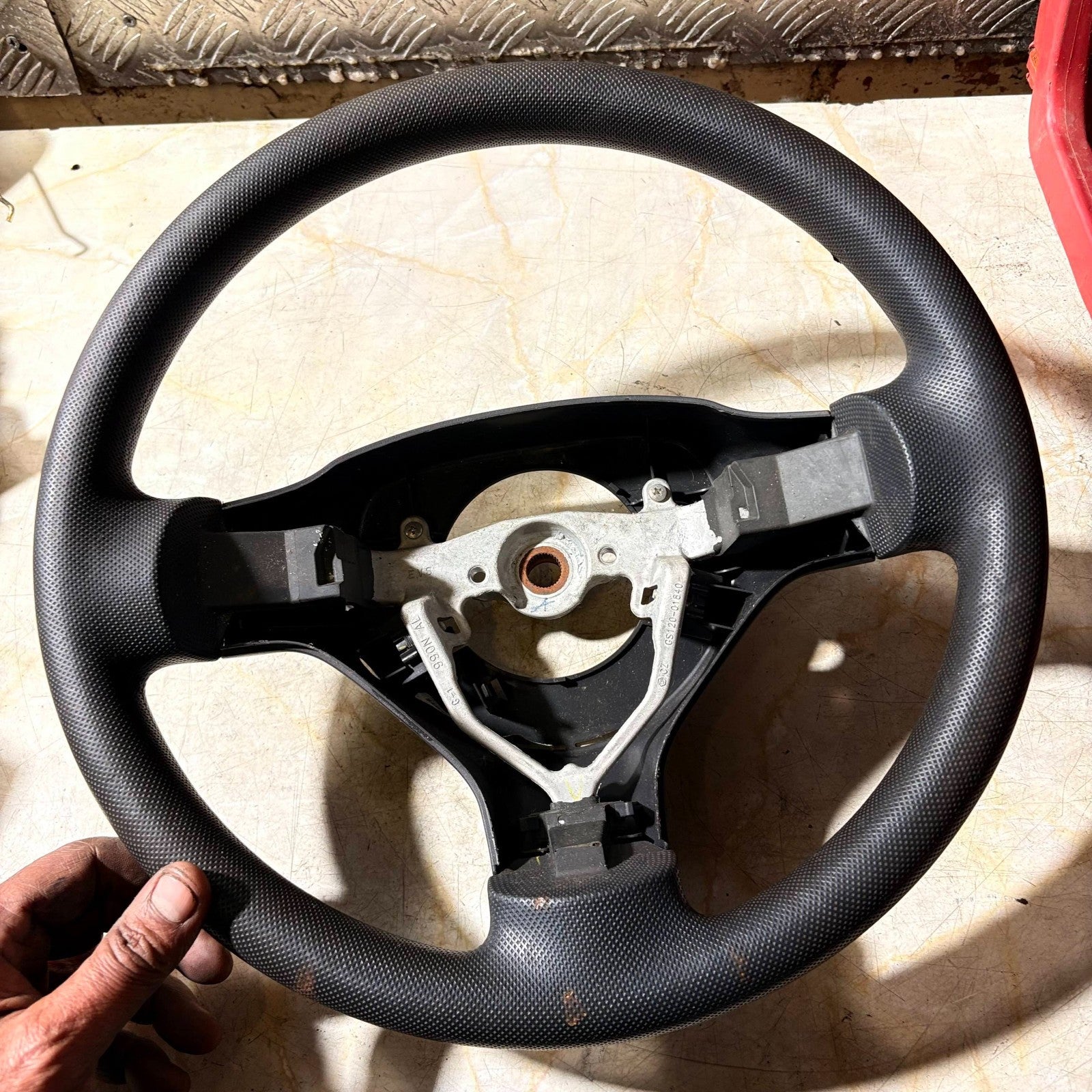 Citroen C1 Peugeot 107 2005-2014 Steering Wheel 3 Spoke GS120-01840