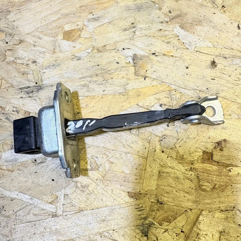 TOYOTA YARIS 2011 Front Door Check Strap 68610-K0010
