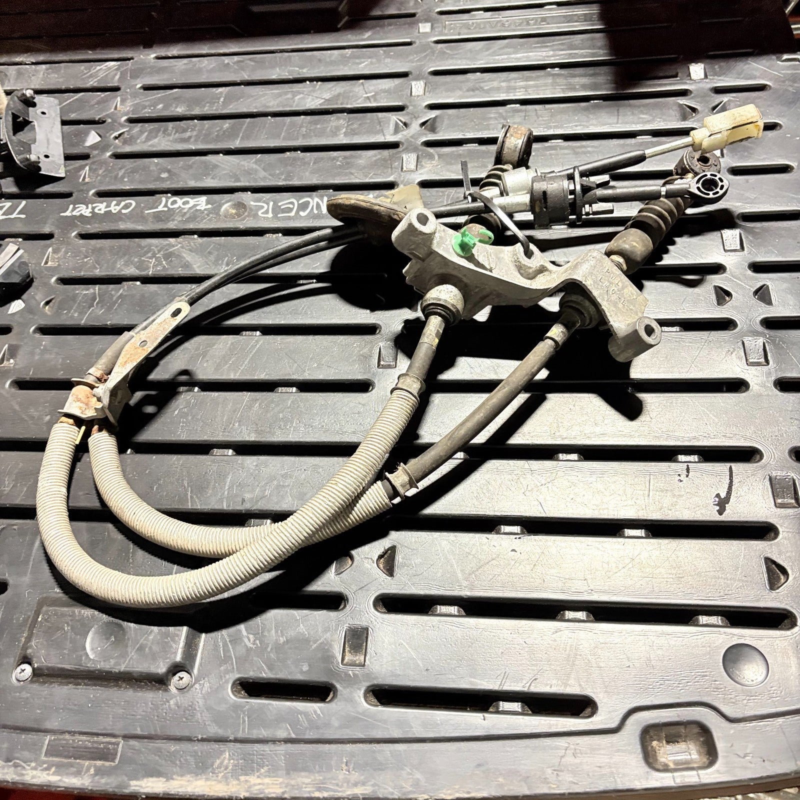 HONDA JAZZ 2008-2015 5 SPEED MANUAL GEAR LINKAGE CABLES 54310TF00032