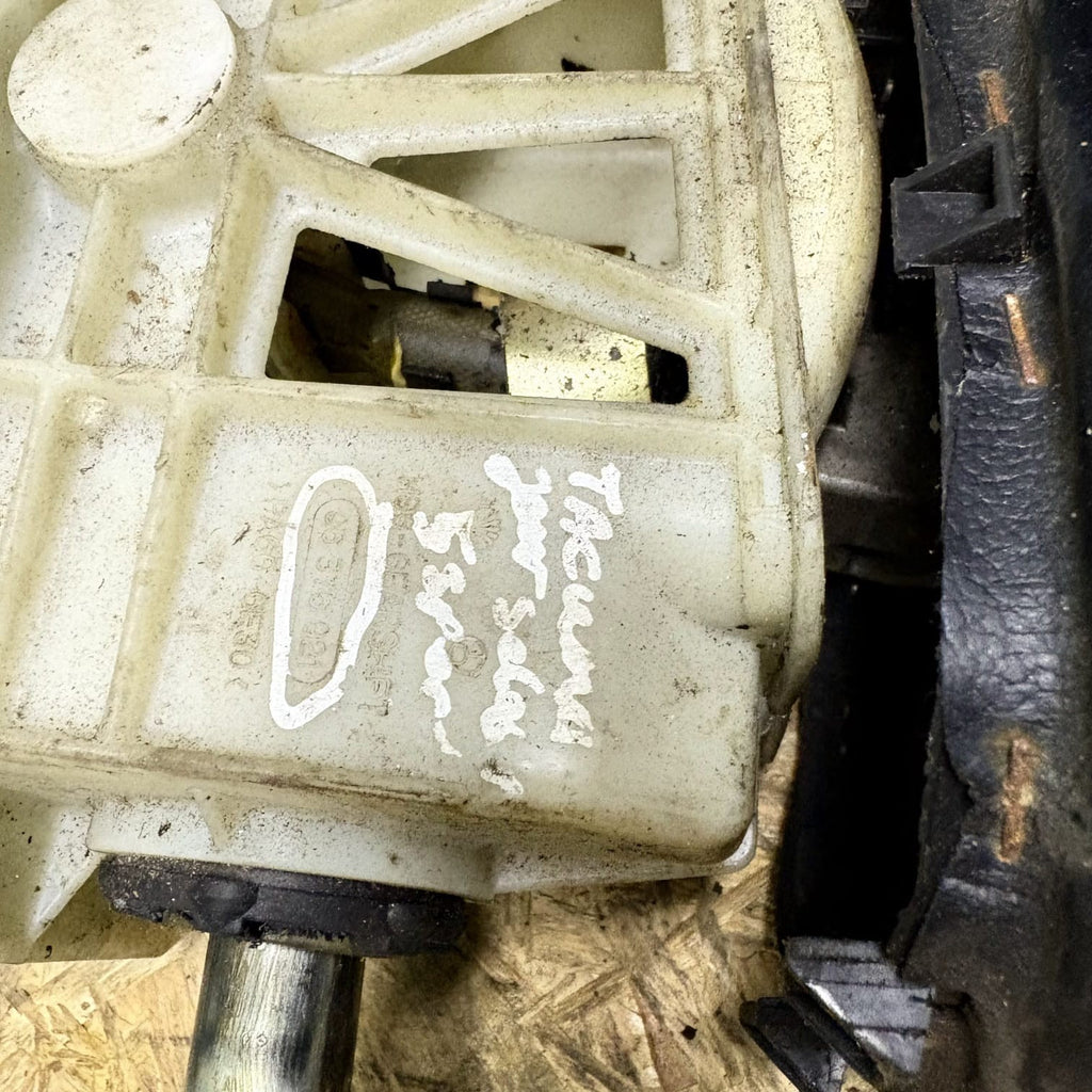 96376921 Gear Lever/Manual Gear Selector Unit Chevrolet Tacuma U100 2000-2008