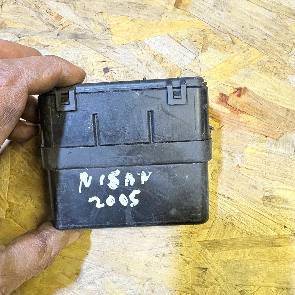 NISSAN QASHQAI 2005 J11 FUSE RELAY BOX 24382AD100