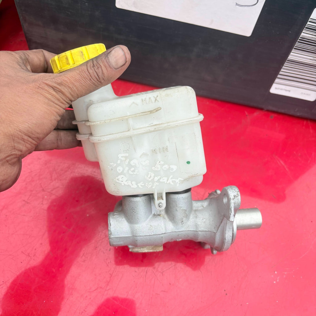 FIAT 500 2008-2019 Brake Master Cylinder Fluid Reservoir 32069666