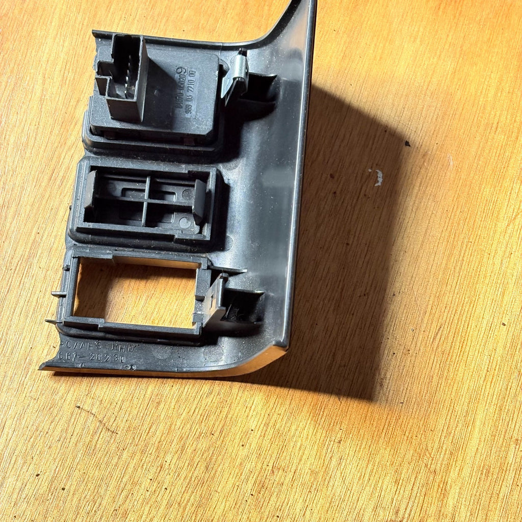 Mirror Switch Toyota Avensis 84870-05020 8487005020 989 03 2210 00 98903221000