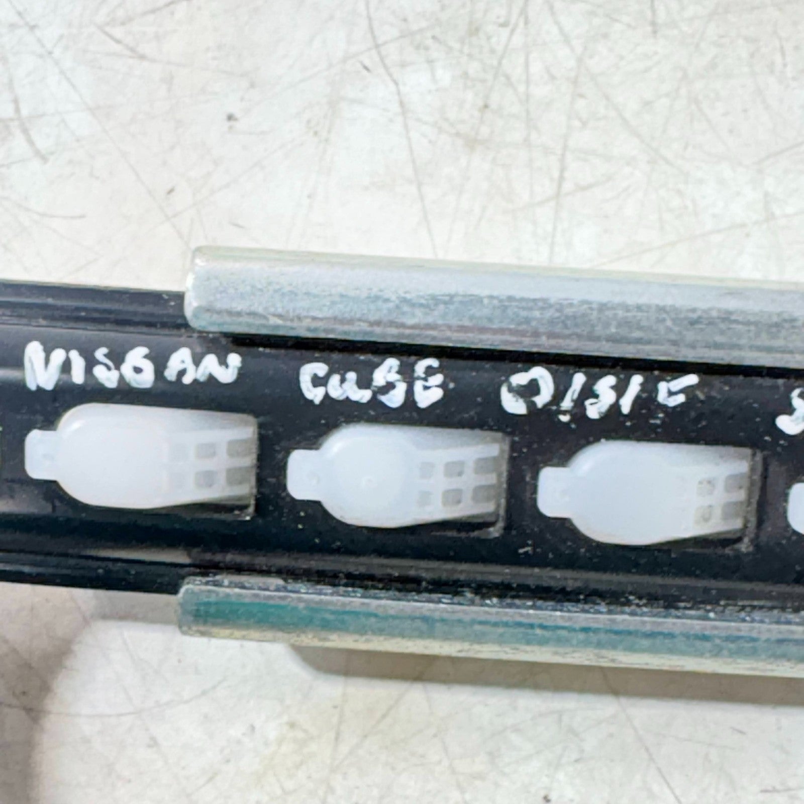 Nissan Juke F15 2010-2019 Seat Belt Height Adjuster Rail Slider B-Pillar