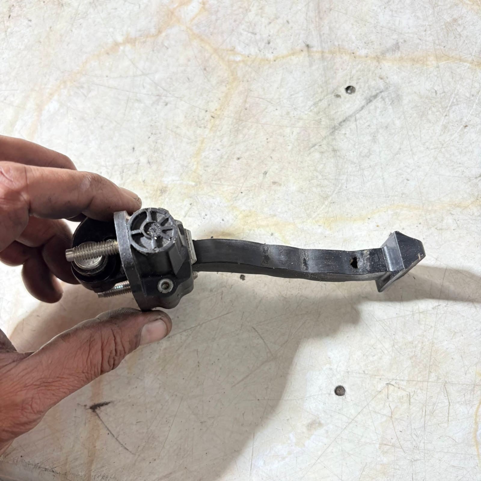 Peugeot 308 Mk2 2015 DRIVER Rear Door Stop Check Hinge Strap