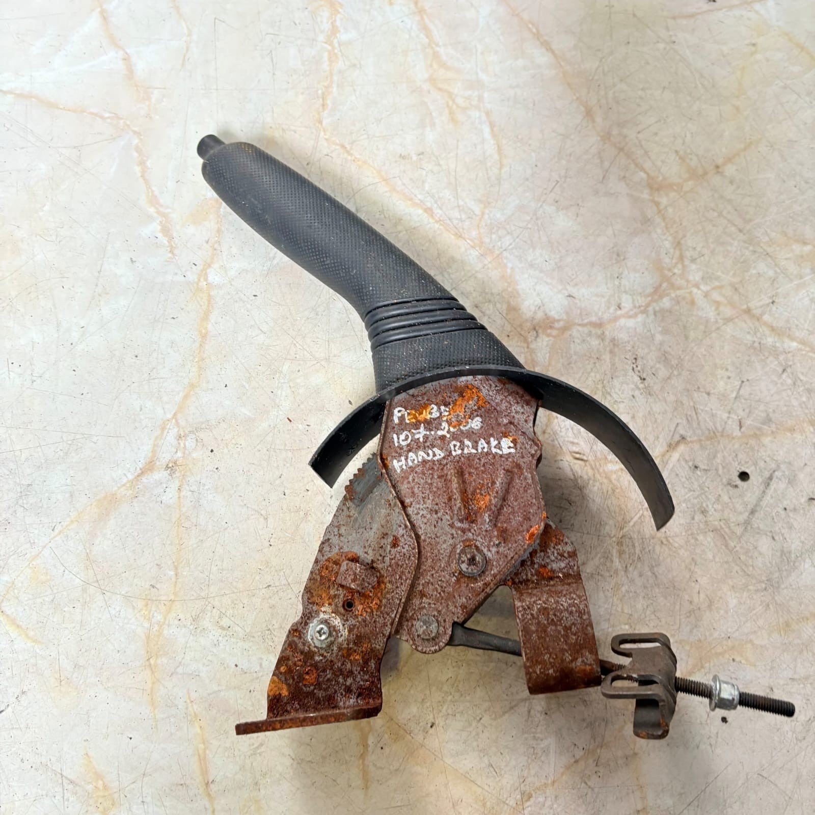 Citroen C1 Peugeot 107 Toyota Aygo Handbrake/Parking Brake Lever 2005-2014 Mk1