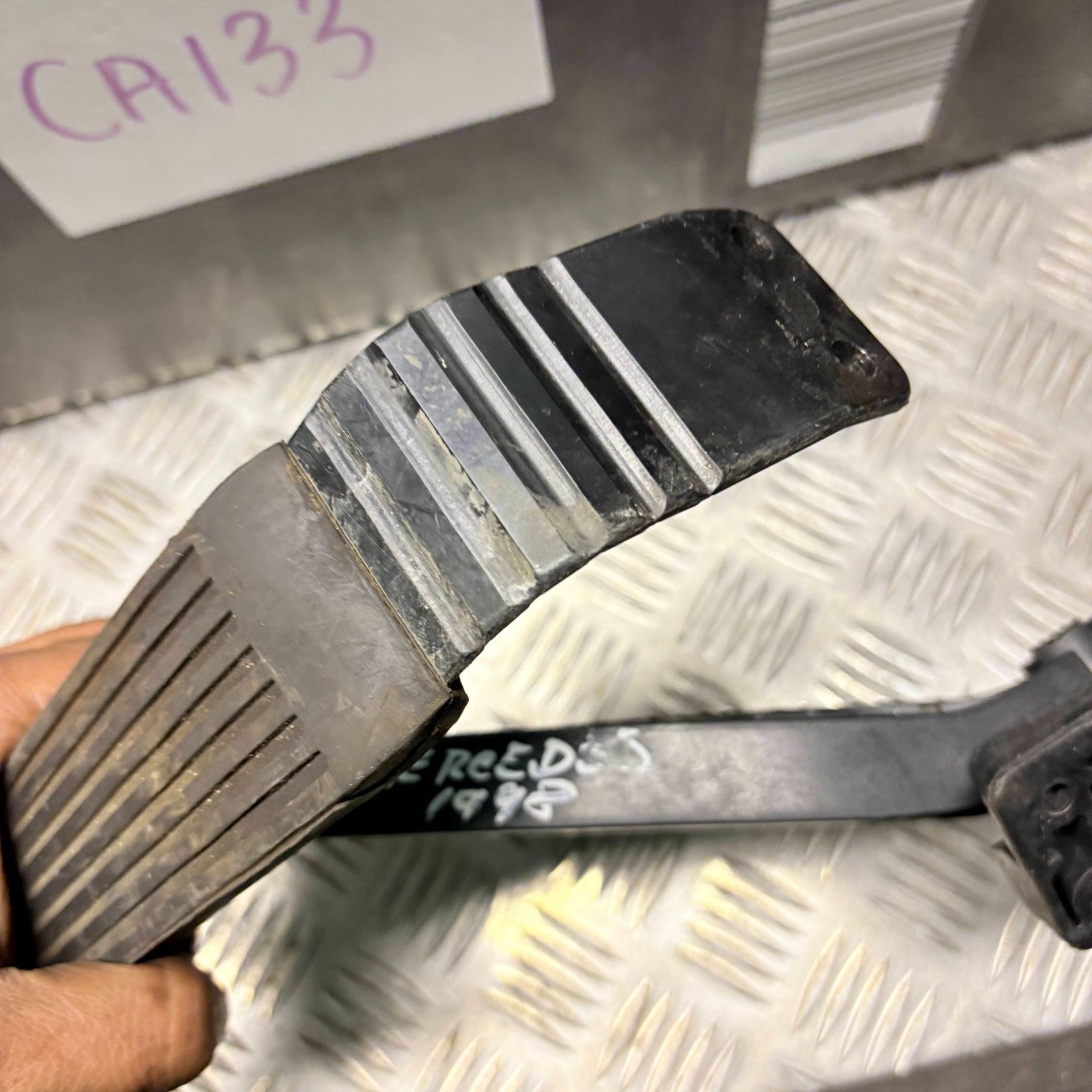 Mercedes CLK W208 C208 1998 Acceleration Throttle Pedal 124 301 13 20