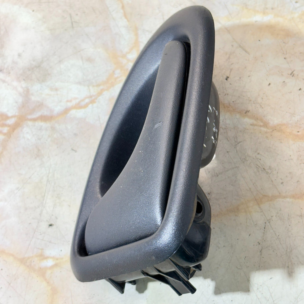IVECO DAILY (05.06-03.12) DOOR INTERIOR HANDLE FRONT RIGHT 7700830078